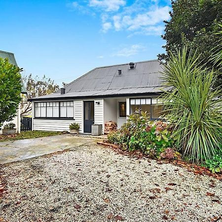 Blackwood Tree Cottage - Heritage Listed Property - Evandale! Экстерьер фото