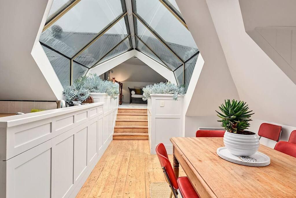 Blackwood Tree Cottage - Heritage Listed Property - Evandale! Экстерьер фото